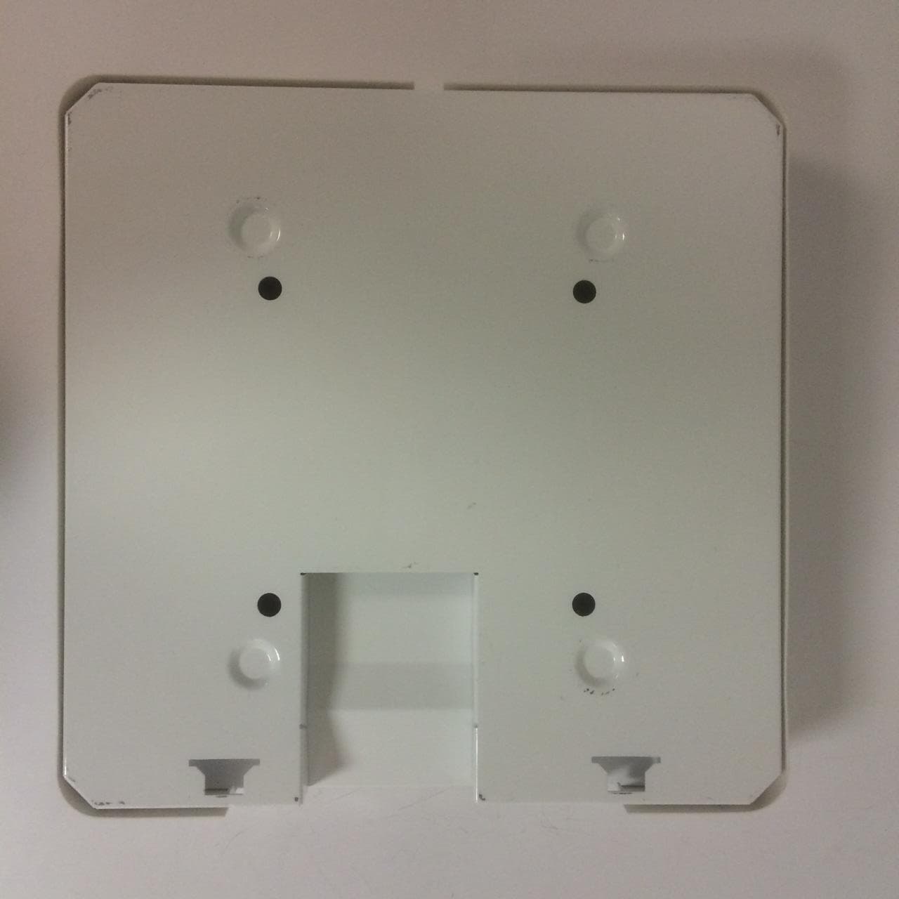 xArray IPJ-REV-R680 UHF RFID reader system - FCC ID TWYXARRAY - Impinj, Inc. (2)