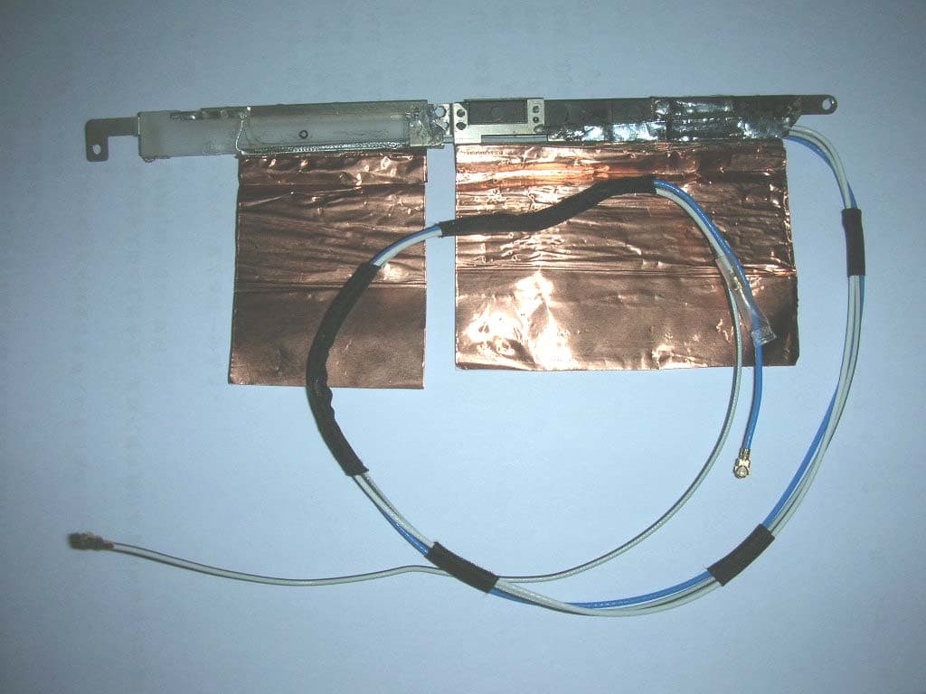 UWB half mini Card - FCC ID TX27305BG13HMCV4 - Realtek Semiconductor Corp. (2)