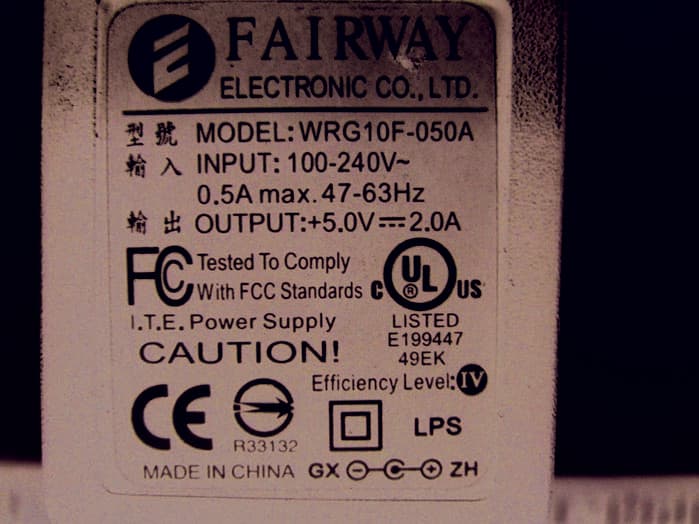 UWB WVGA Adapter - FCC ID TX2RTU7105WVGA - Realtek Semiconductor Corp. (3)