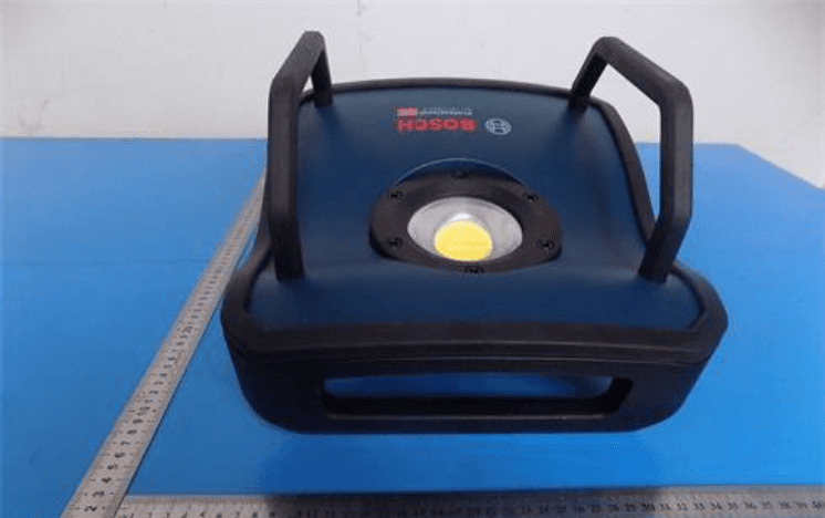 Cordless Spotlight with BTLE - FCC ID TXTGLI18VBUFC - Robert Bosch Tool Corporation (2)