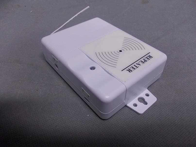 Repeater - FCC ID TYLRP2N - Scientech Electronics Co., Ltd. (4)