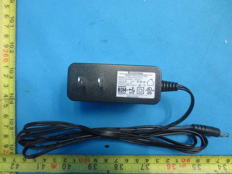 Bluetooth Alarm Clock - FCC ID TZI-CN897153 - Arts Electronics Co., Ltd (3)