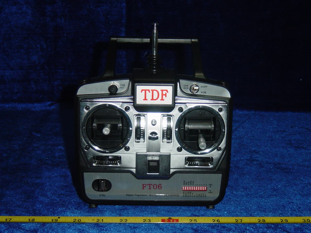 Radio Control Transmitter - FCC ID TZVTDF1815 - ShenZhen WFLY Technology Development Co., Ltd. (2)