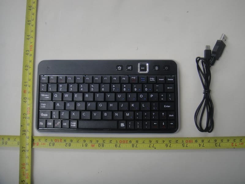 Bluetooth Keyboard - FCC ID U2XBTKBD - Bluepioneer Technology Co., Ltd (4)