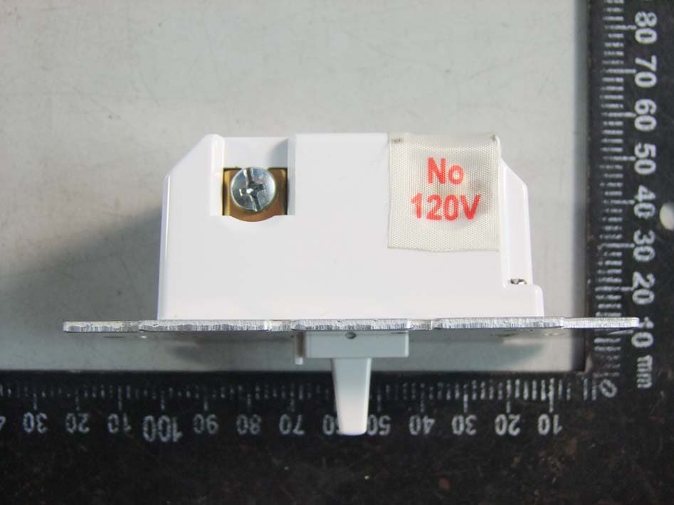 Z-wave In-Wall Toggle Dimmer - FCC ID U2ZZW3004A - Sheenway Asia Ltd. (3)