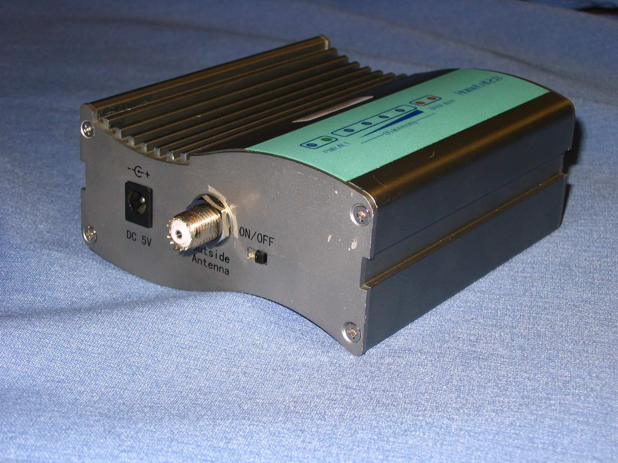 Celluar Amplifier - FCC ID U3FHOMECELL20 - HomeCell, LLC (2)
