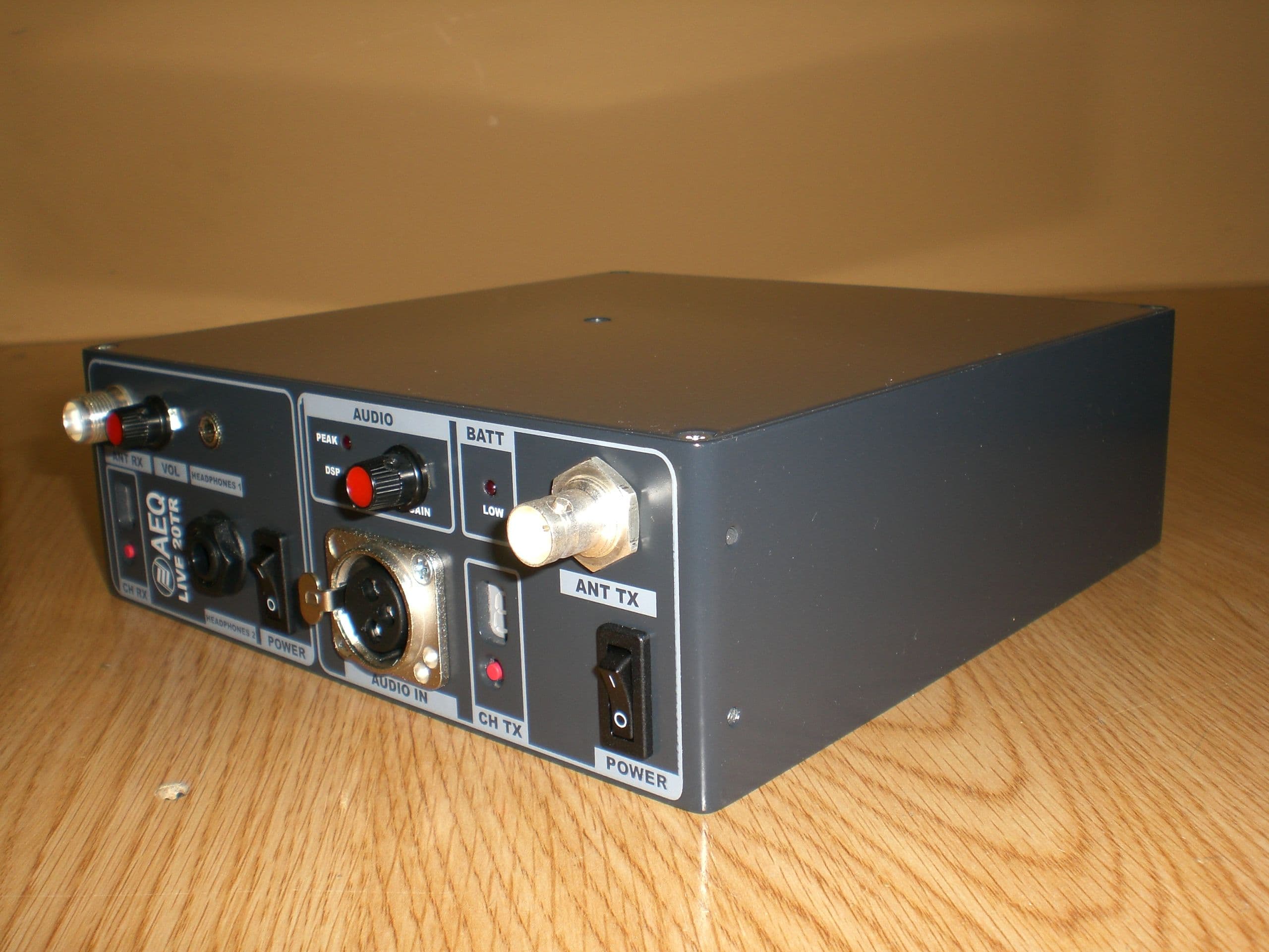BROADCAST RADIO - FCC ID U47LIVE20TR - AEQ Broadcast International, Inc. (2)