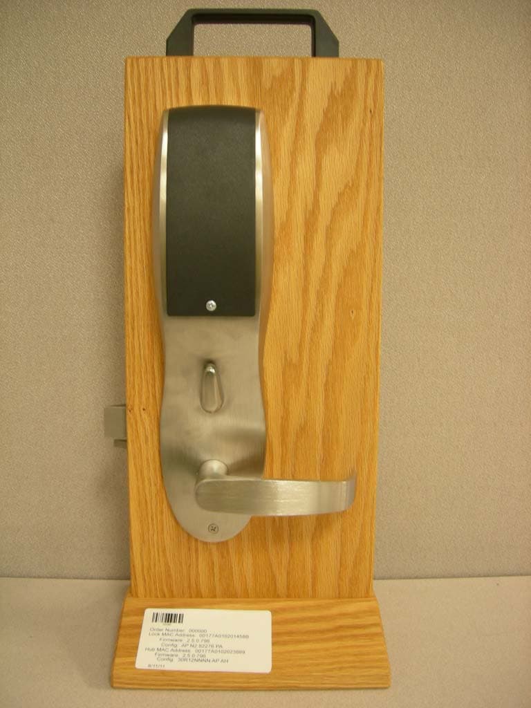 Microprocessor Controlled Networked Lock - FCC ID U4A-SCYPROX4 - ASSA ABLOY Inc.