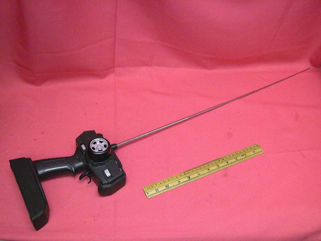 RC Car - FCC ID U5F4240-00 - Unimax Toys Limited (2)