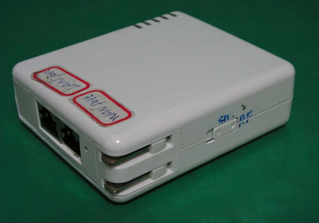 Broadband Router - FCC ID U6ABR130G - E-Top Network Technology Inc. (1)