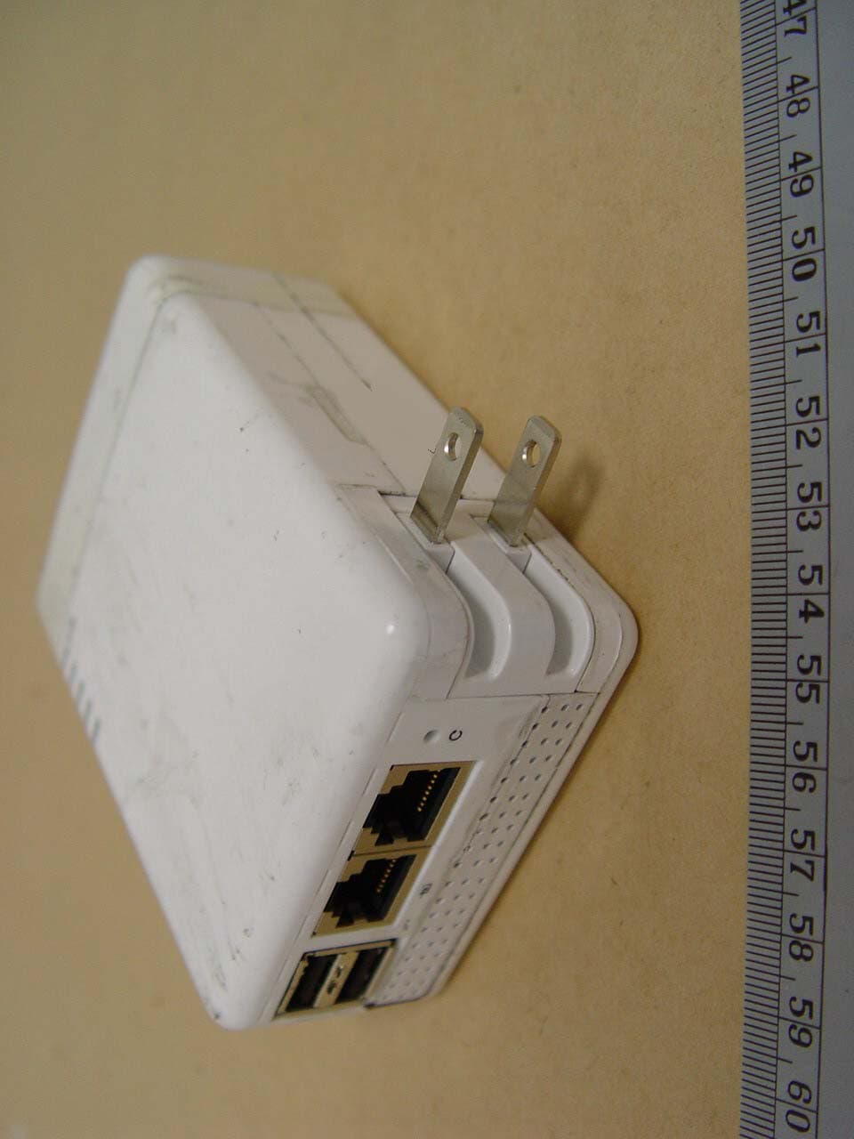 85M HomePlug Wireless Ethernet MFP Server Router - FCC ID U6APR126G - E-Top Network Technology Inc. (2)