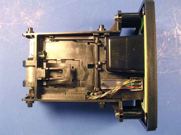Intellistripe 65 Contactless Cad Reader, 21165046 - FCC ID U73-21165046 - Magtek Incorporated (2)