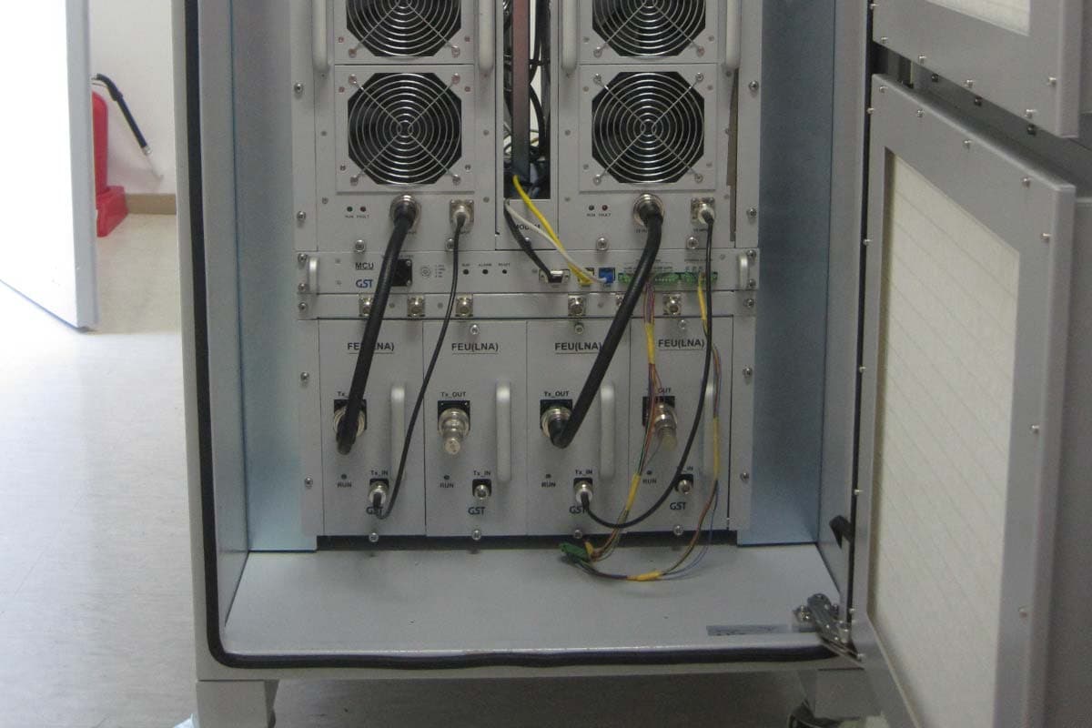 Multi-Carrier Power Amplifier - FCC ID U88-MCPA-2002S-SP - GS Instech Co., Ltd. (2)