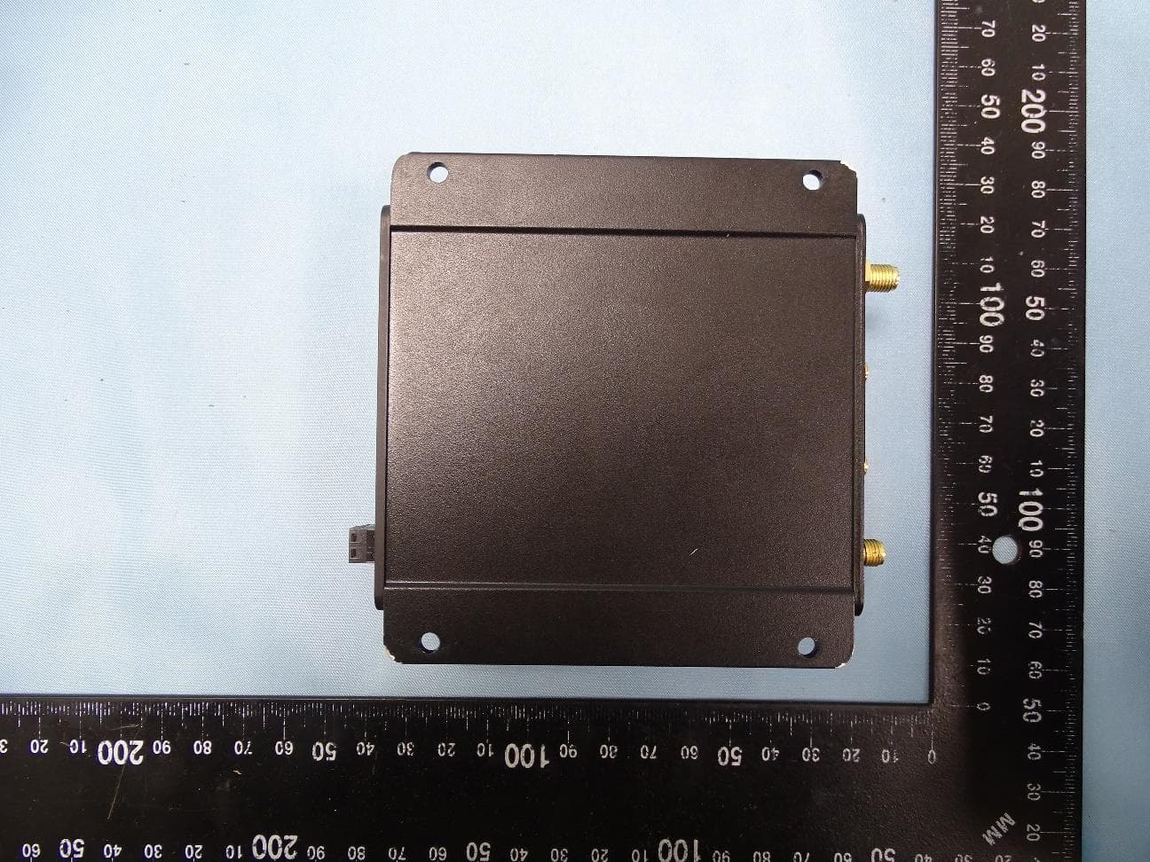 PEPWAVE / peplink Wireless Product - FCC ID U8G-P1930LITER6 - PISMO LABS TECHNOLOGY LIMITED