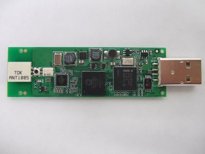 Hand held Ultra-Wideband Single Module Transmitter - FCC ID U9YAL4504 - Alereon, Inc