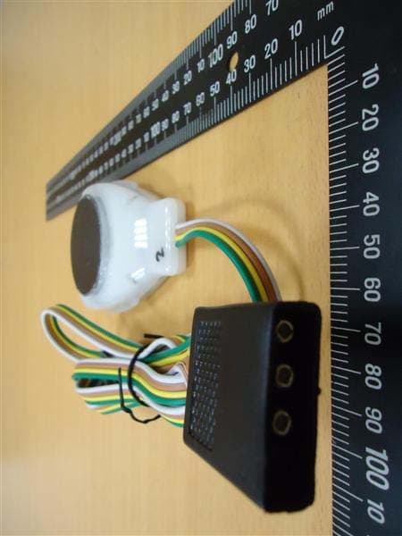 Wireless Towing lights - FCC ID UAB937T01 - Many Wain Enterprise Co., Ltd (3)