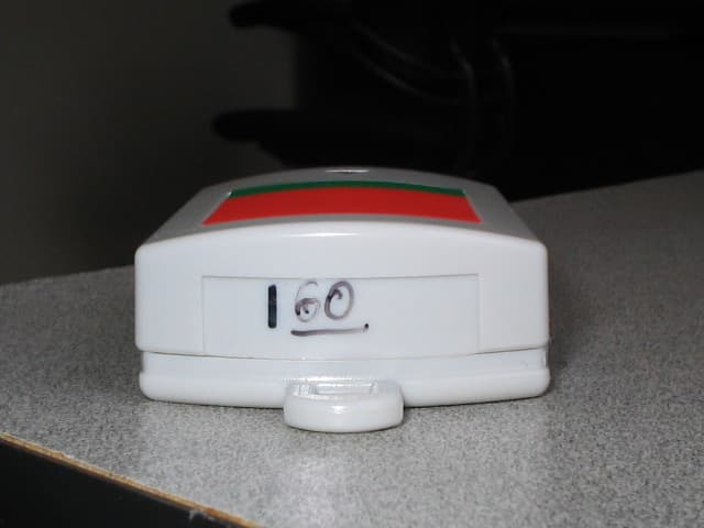 Battery Powered Equipment Tracking Tag - FCC ID UAG-00000000T100 - AwarePoint Corporation