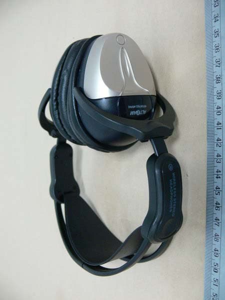2.4 GHz RF Digital Wireless Headsets - FCC ID UAO-RFD-970W - ALITEAM INC. (4)