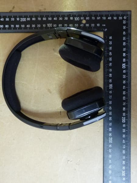 Bluetooth Stereo Headset - FCC ID UAORFB9001 - ALITEAM INC.