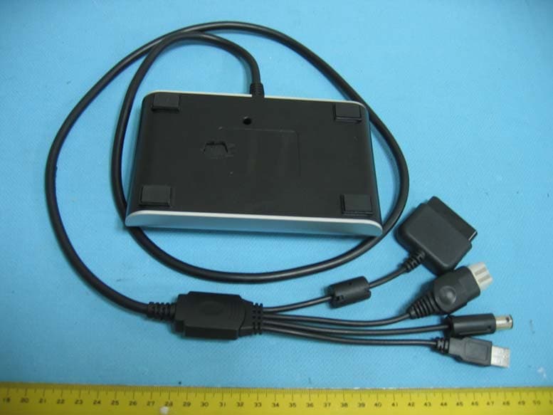 WIRELESS BASE STATION TRIMERSION - FCC ID UBQTR101 - 3001AD (2)