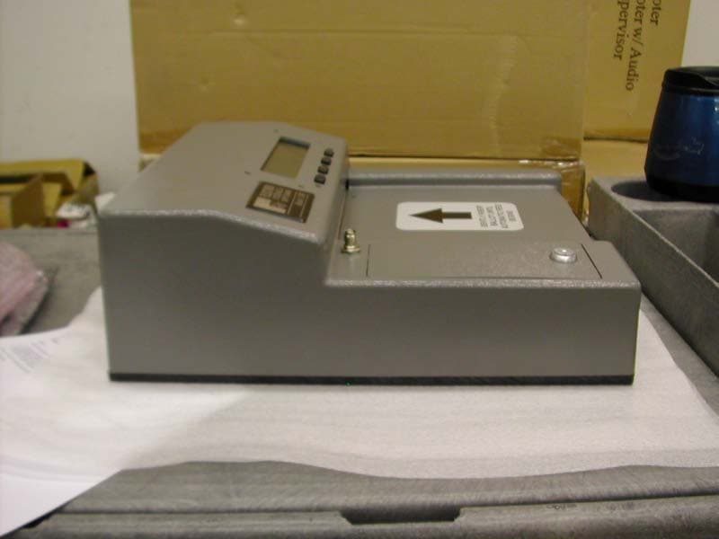 Optical Scan Voting Machine with GSM - FCC ID UBR-ESSM100A - Election Systems & Software (5)