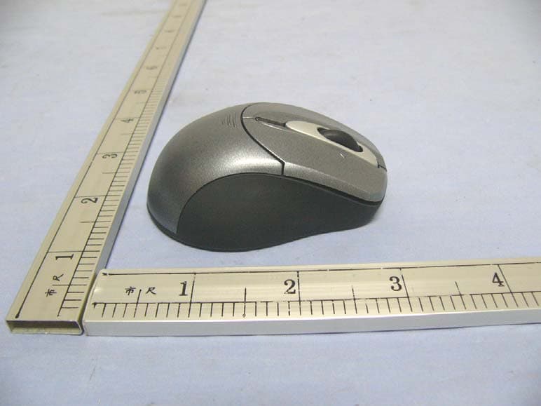 RF 2.4G Optical Mouse - FCC ID UC3M3152G400 - Intech Electronics Corp. (4)