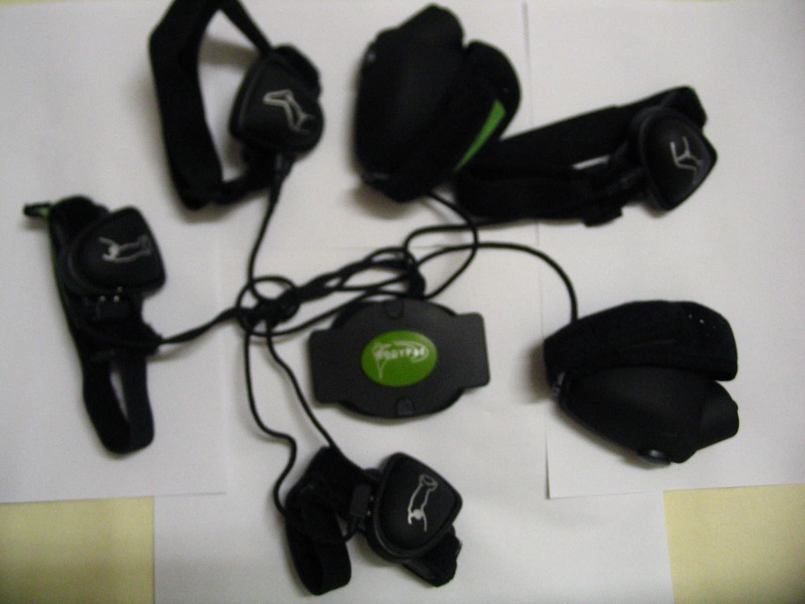 2.4G Gamepad Transmitter - FCC ID UCQBODYPADTX - Outrageous International H.K. Ltd.