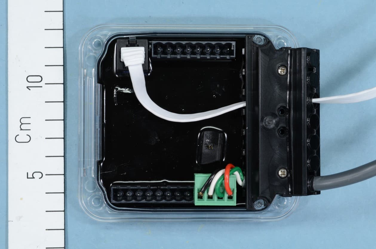 Control and Communication Module - FCC ID UCSCCM315 - DeLaval International AB (2)