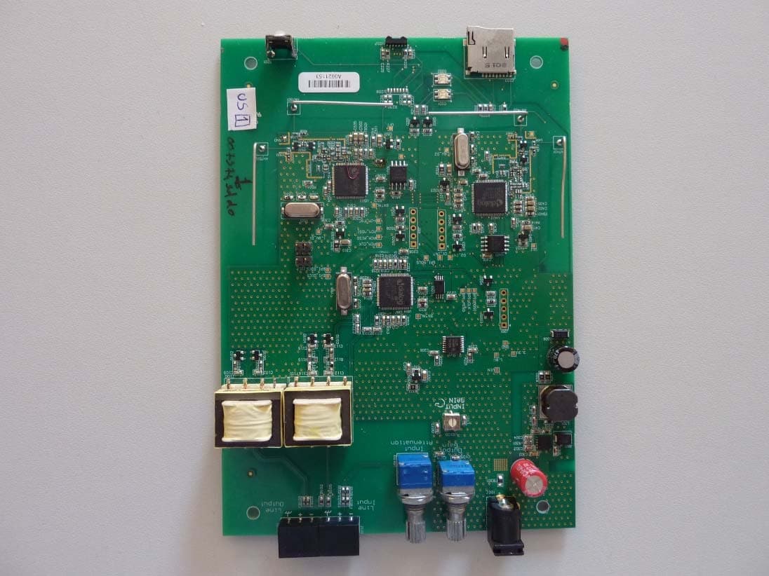 DECT Base station - FCC ID UDDQP11BS - Quail Ltd. (2)