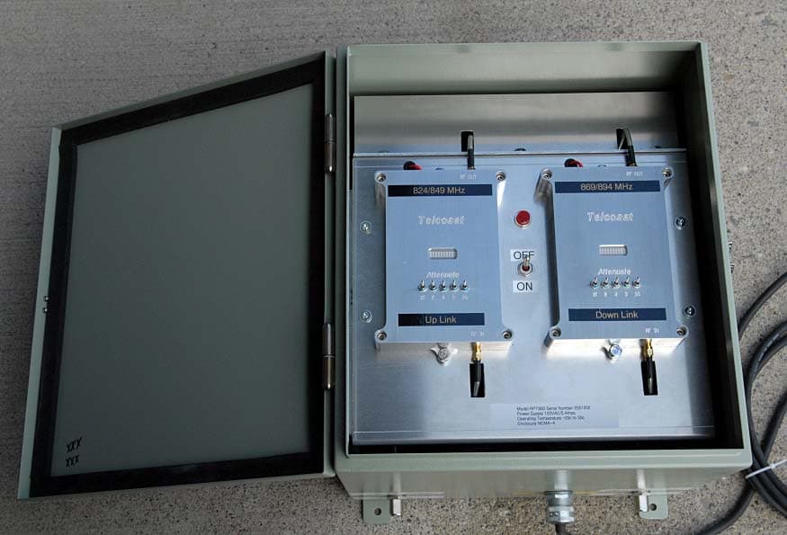 Repeater - FCC ID UDIRPT900 - Telcosat Inc