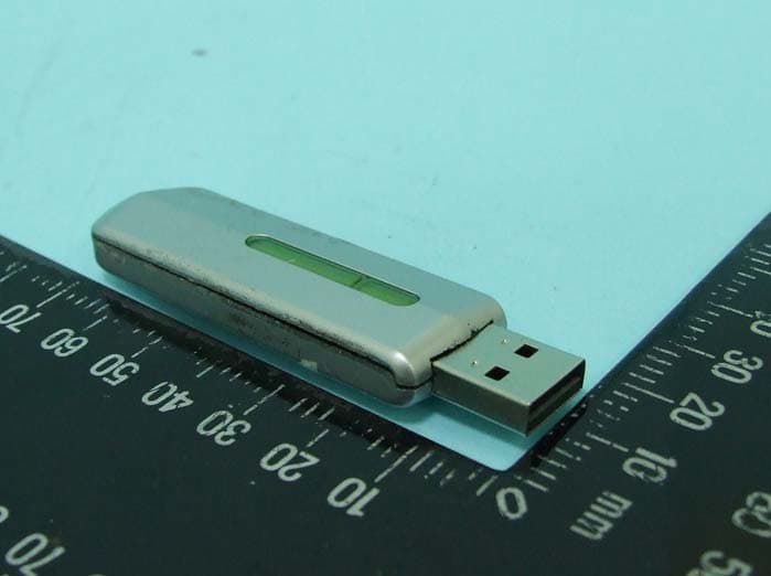 2.4 GHZ Wireless USB Transmitter - FCC ID UDQ-RF2600TX - G-Star Industrial CO., LTD. (2)