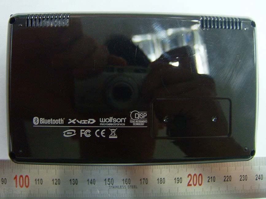 PORTABLE MULTIMEDIA PLAYER WITH BLUETOOTH - FCC ID UF8PMP2500 - Elentec Co.,Ltd. (4)