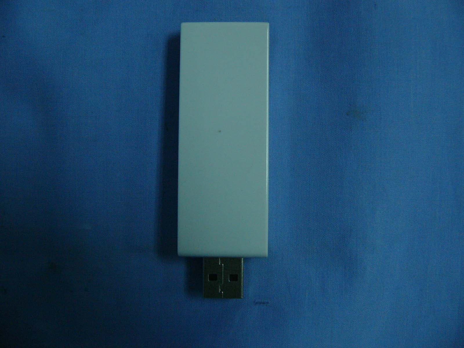 802.11g 54Mbps Wireless LAN USB Adapter - FCC ID UFHX7 - SDT Information Technology (2)
