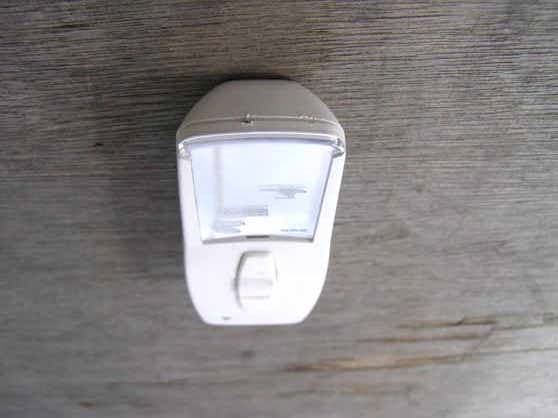Transmitter - FCC ID UFJ282000902 - Elero USA, Inc. (5)