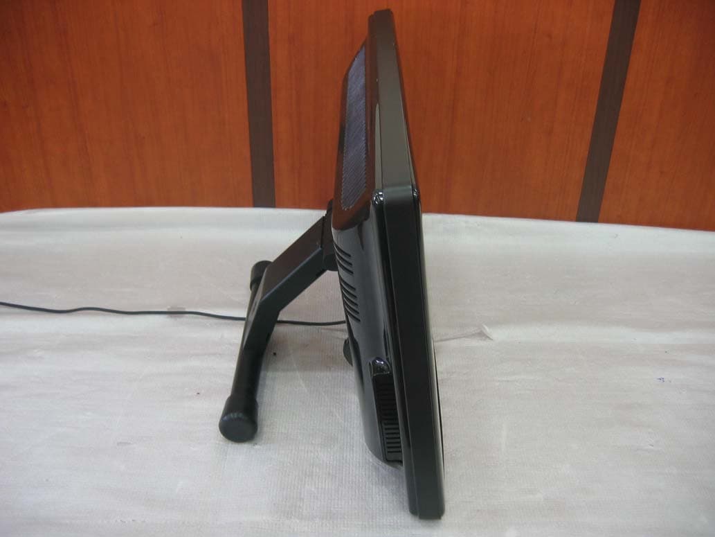LCD Tablet Monitor - FCC ID UHAAHALTM-192W - AHA I&C Co., Ltd (4)