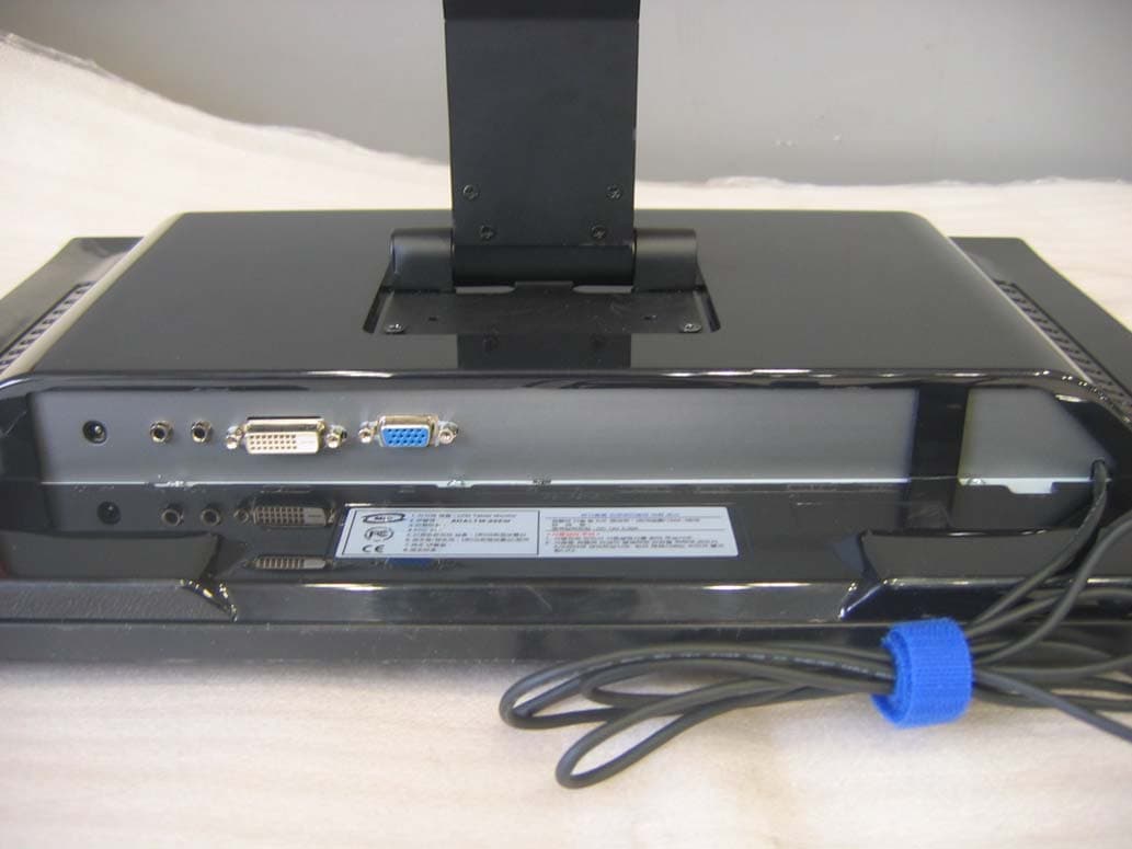 LCD Tablet Monitor - FCC ID UHAAHALTM-222W - AHA I&C Co., Ltd (2)