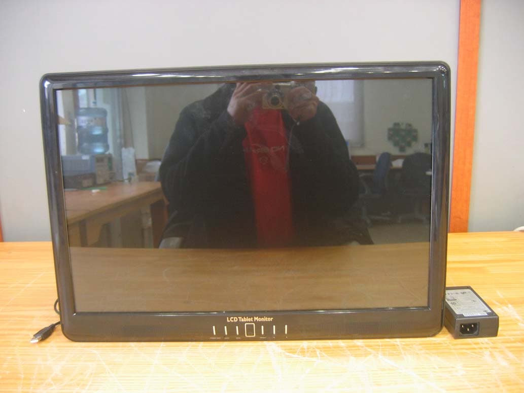 LCD Tablet Monitor - FCC ID UHAAHALTM-222W - AHA I&C Co., Ltd (3)