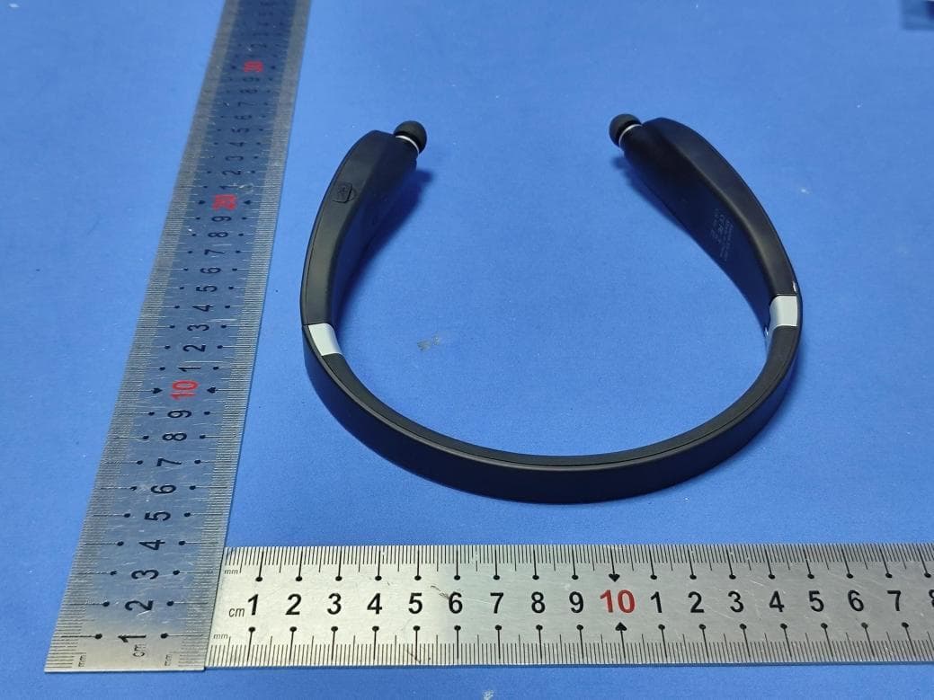 Neckband headphones - FCC ID UHB-SX-991 - Shenzhen Shuaixian Electronic Equipment Co., Ltd.