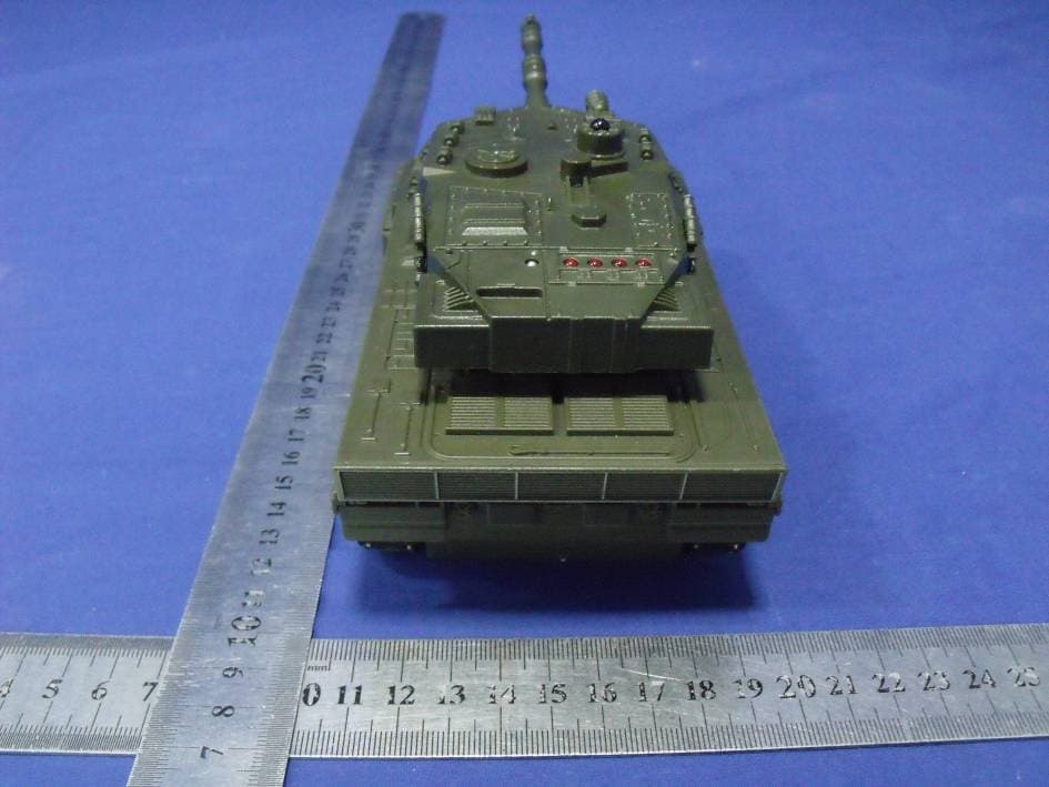 SMART PHONE CONTROLLED TANK - FCC ID UHEWODDON-RC08 - Woddon Industrial Limited (5)
