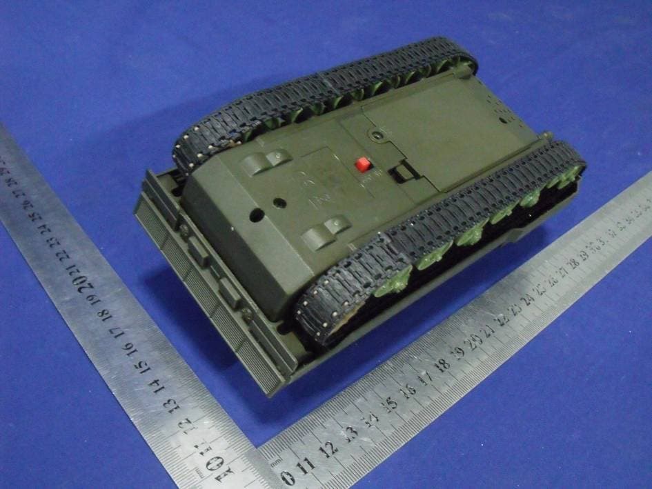 SMART PHONE CONTROLLED TANK - FCC ID UHEWODDON-RC08 - Woddon Industrial Limited (2)