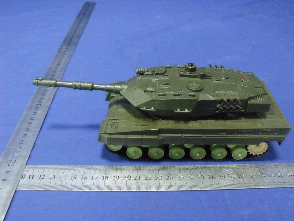 SMART PHONE CONTROLLED TANK - FCC ID UHEWODDON-RC08 - Woddon Industrial Limited (3)