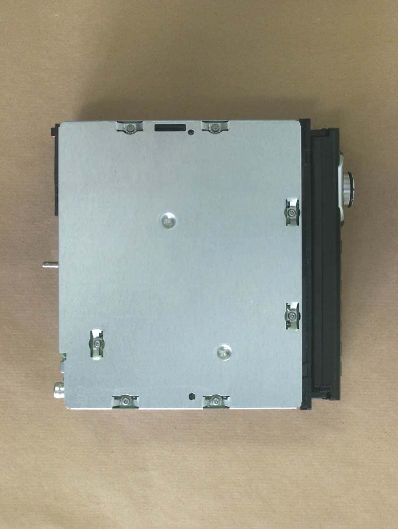 Blaupunkt Car Radio Hamburg MP57 - FCC ID UHN-7647633310 - Blaupunkt GmbH (3)