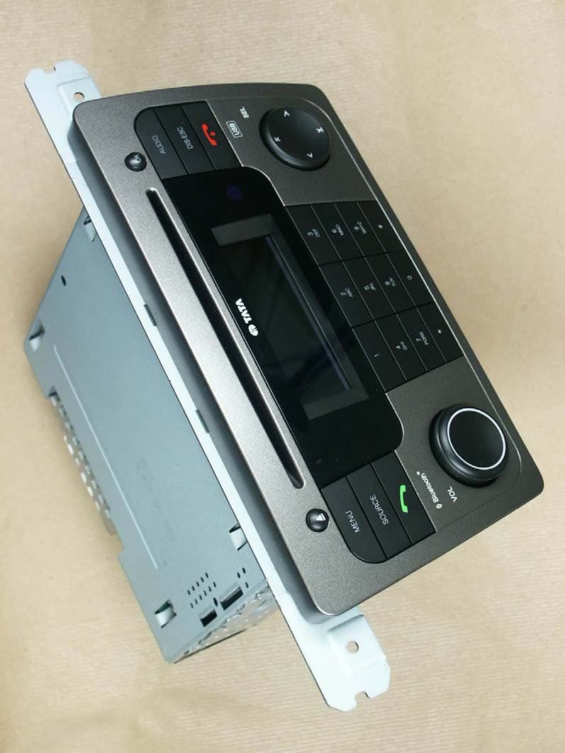 TATA X18 High - FCC ID UHN-7648136510 - Blaupunkt GmbH