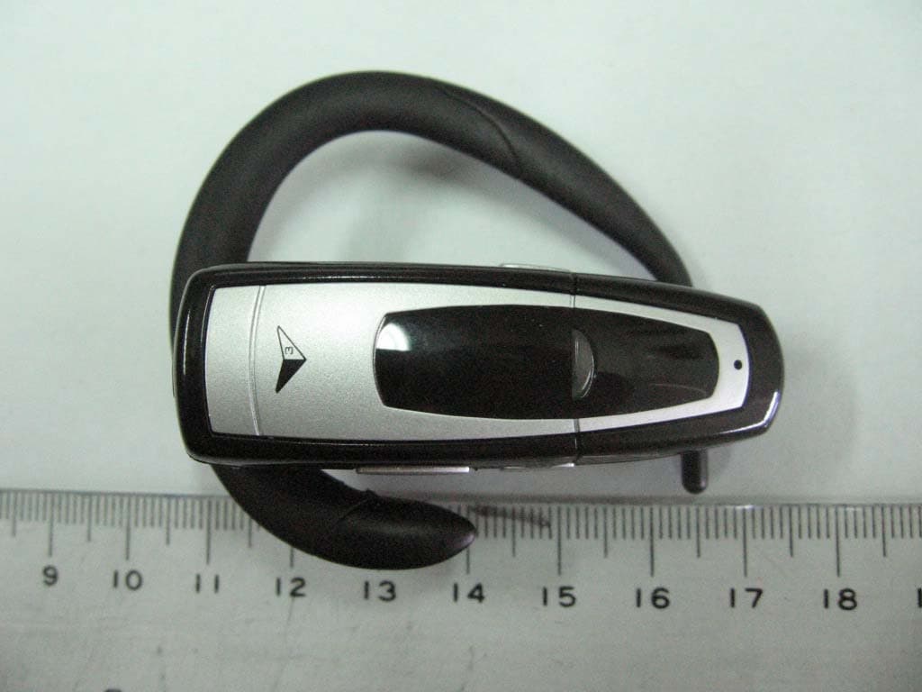 Bluetooth Mono Headset - FCC ID UHTBTH10 - V Three International Limited (4)