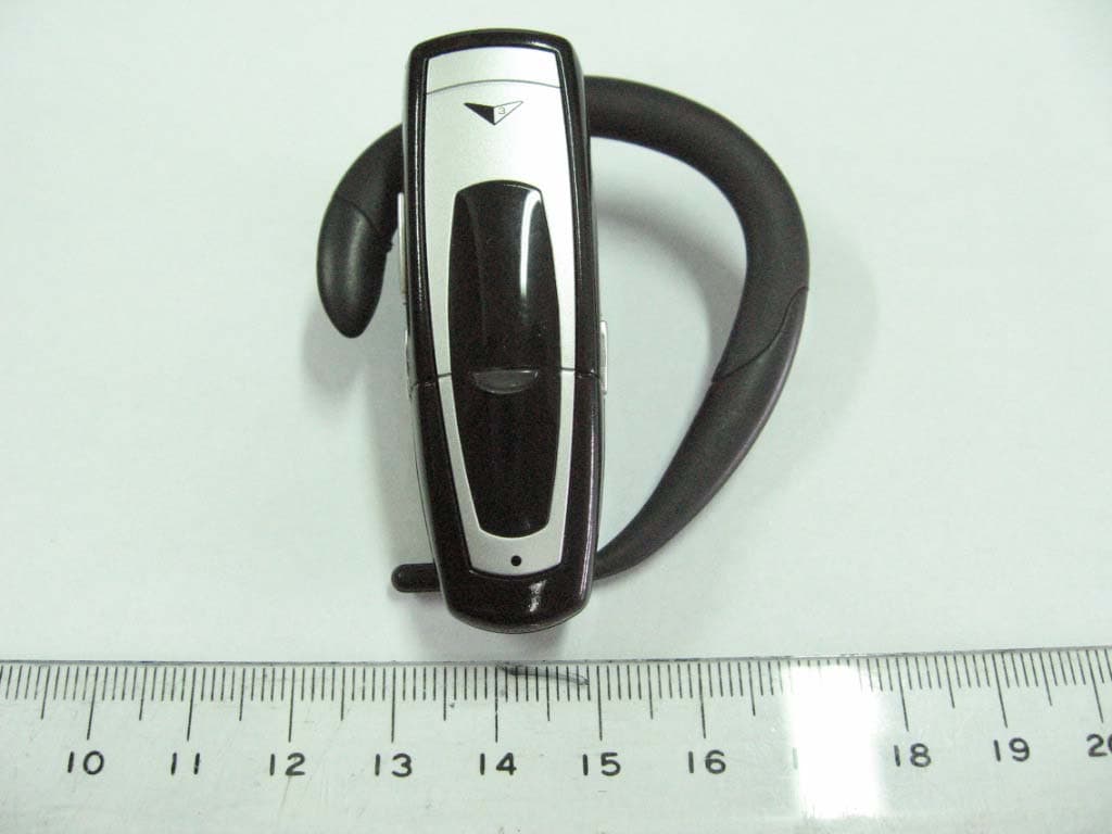 Bluetooth Mono Headset - FCC ID UHTBTH10 - V Three International Limited (5)