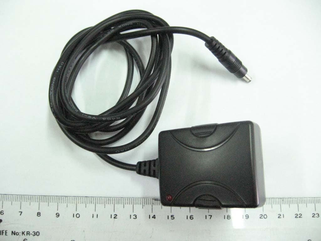 Bluetooth Mono Headset - FCC ID UHTBTH15 - V Three International Limited (4)