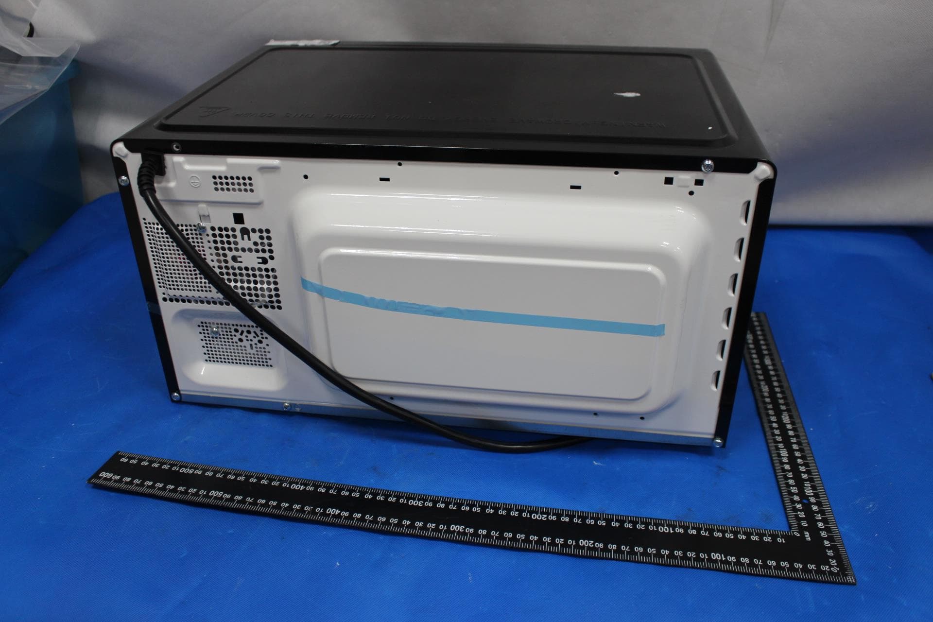 Microwave Oven - FCC ID UHW11030002 - Guangdong Galanz Enterprises Co., Ltd. (3)