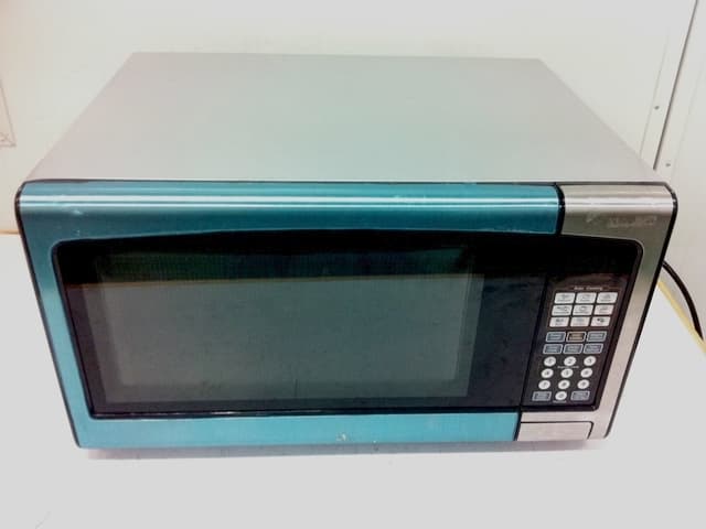 Microwave Oven - FCC ID UHW11034003 - Guangdong Galanz Enterprises Co., Ltd. (3)