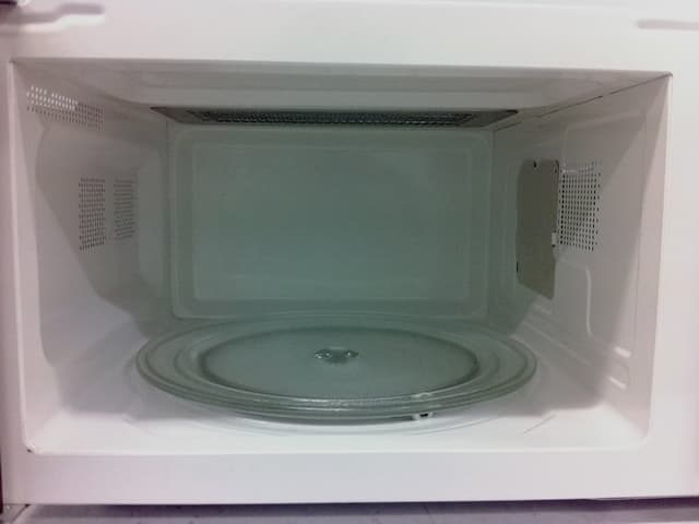 Microwave Oven - FCC ID UHW11034003 - Guangdong Galanz Enterprises Co., Ltd.