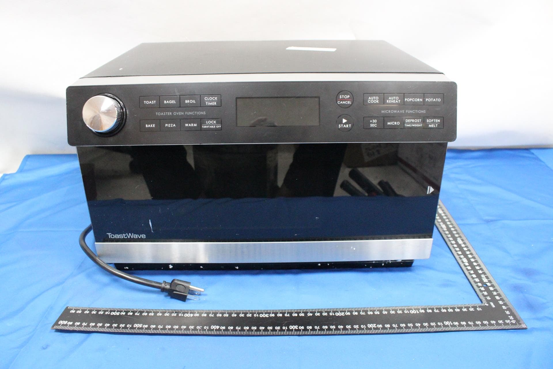 Microwave Oven - FCC ID UHW90025002 - Guangdong Galanz Enterprises Co., Ltd. (4)